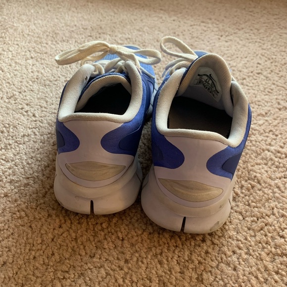 NIKE FREE 5.0 BLUE VIOLENT SIZE 5Y - Picture 3 of 6